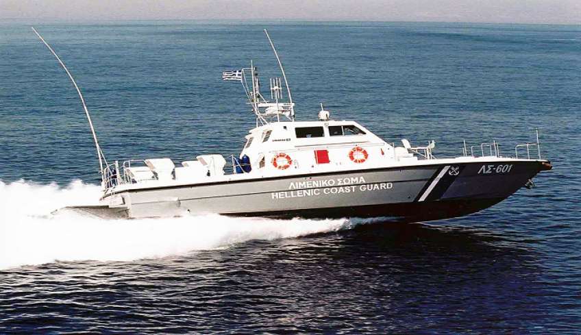 Μηχανική βλάβη Ε/Γ-ΚΑΤ πλοίου στην Σύμη, με 382 επιβάτες και 12 μέλη πληρώματος