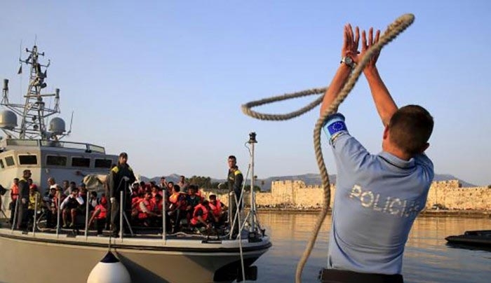 Frontex κατά ΜΚΟ -Ενθαρρύνουν τη διακίνηση, δεν συνεργάζονται με την αστυνομία