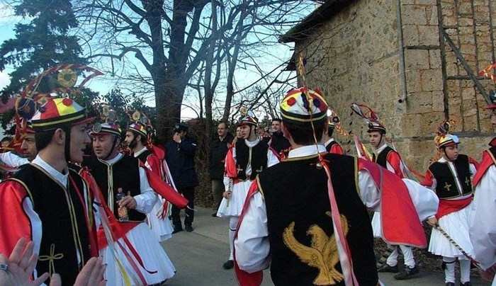 Πώς γιορτάζονται τα Χριστούγεννα σε κάθε περιοχή της Ελλάδας