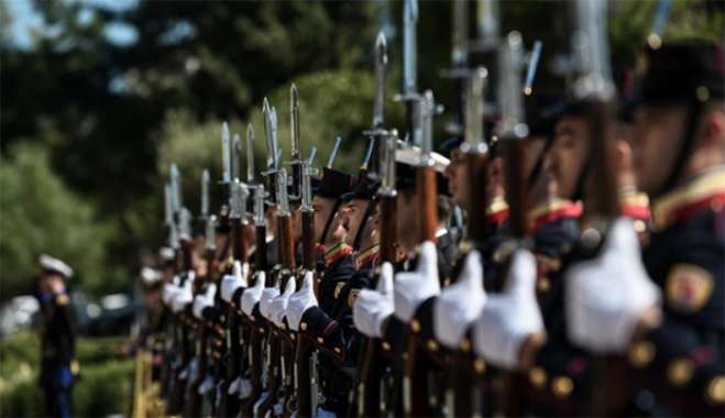 Πανελλήνιες 2026: Πότε ξεκινούν οι αιτήσεις για τις Στρατιωτικές Σχολές (ΑΣΕΙ) και (ΑΣΜΥ)