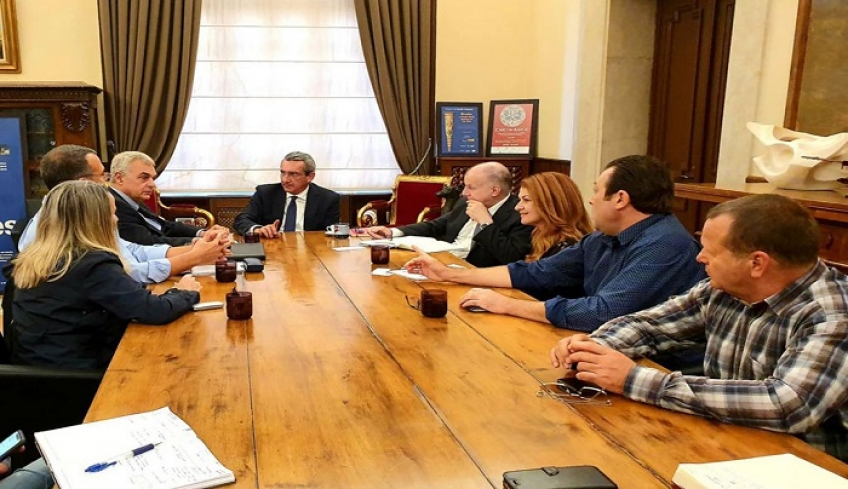 Συνάντηση εργασίας του Περιφερειάρχη και του Δημάρχου Ρόδου με εκπροσώπους του Ελληνικού Κτηματολογίου