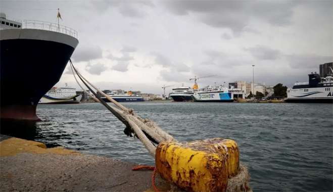 Απαγορευτικό απόπλου στα λιμάνια Πειραιά, Ραφήνας και Λαυρίου λόγω κακοκαιρίας