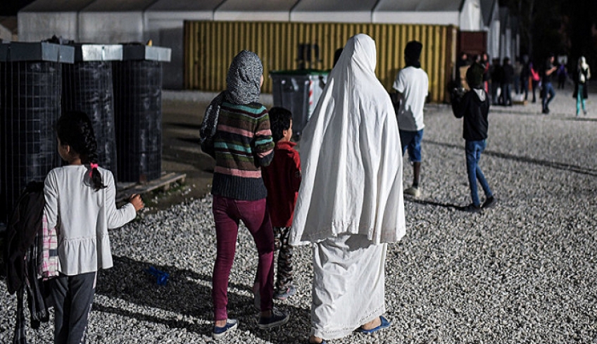 Ξεπέρασαν τους 55.000 οι πρόσφυγες και μετανάστες στις δομές φιλοξενίας των Ενόπλων Δυνάμεων