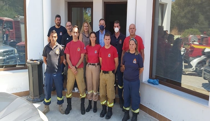 Επίσκεψη βουλευτή Ιωάννη Παππά στον Εθελοντικό Πυροσβεστικό Σταθμό Καλύμνου