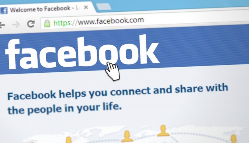 Το Facebook «ντύνεται» στα μαύρα: Γιατί αλλάζει εικόνα το δημοφιλές μέσο κοινωνικής δικτύωσης