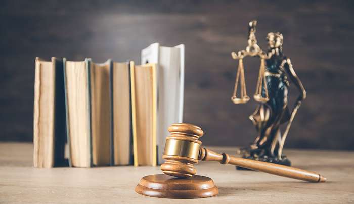 Δημοσκόπηση: Πώς κρίνουν οι πολίτες τη Δικαιοσύνη – Ποιο το βασικότερο πρόβλημα