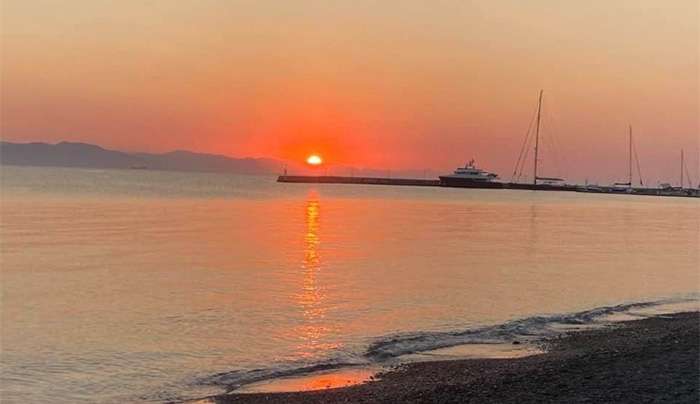 Μιχάλης Καντζόγλου: Ντρέπομαι που έχουμε ξεχάσει να είμαστε άνθρωποι.