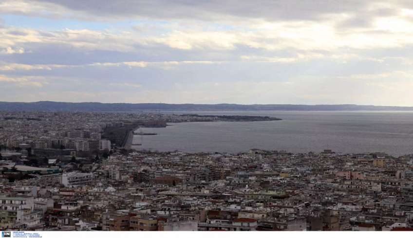 Θεσσαλονίκη: Απάτη με ρετιρέ αξίας 100.000 ευρώ που άλλαξε χέρια για μόλις 10.000 – Γιατί κατηγορείται ελαιοχρωματιστής