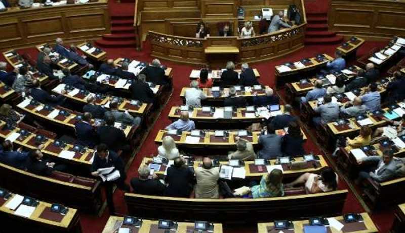 Βουλή: Με 241 ψήφους πέρασε η κατάτμηση της Β’ Αθήνας -Ισχύει από τις επόμενες εκλογές