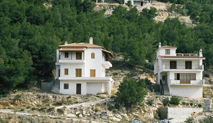 Παράταση για έναν χρόνο στη ρύθμιση αυθαιρέτων