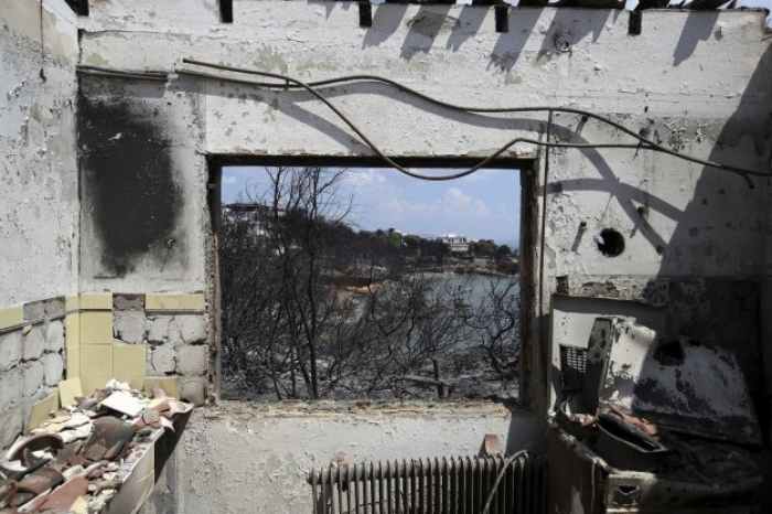 Λείπει ένα κράτος που να υπηρετεί τον πολίτη