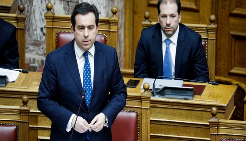 Υπερψηφίστηκε το νομοσχέδιο για το μεταναστευτικό με ψήφους της ΝΔ -«Οχι» από την αντιπολίτευση, αποχώρησε ο ΣΥΡΙΖΑ