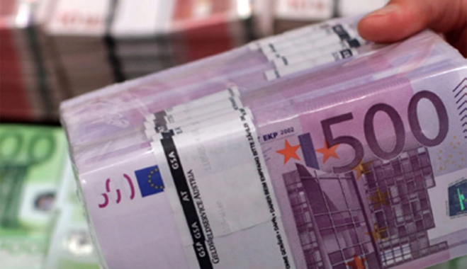 Βάζουν «χέρι» σε εισφορές 2,6 δισ. ευρώ από τις συντάξεις των επόμενων γενεών