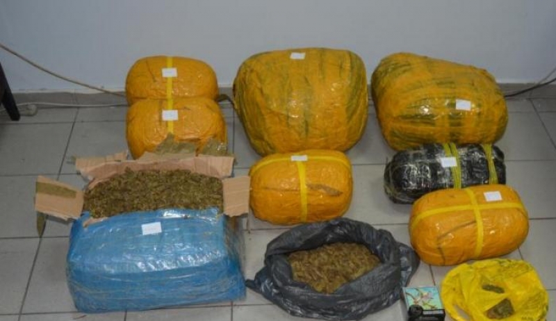 Νέες συλλήψεις εμπόρων ναρκωτικών – Η καταδίωξη σε δάσος και η απόφαση του τσιλιαδόρου