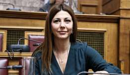 Ζαχαράκη: Προσλήψεις 30.000 αναπληρωτών εκπαιδευτικών την 1η Σεπτεμβρίου - Κανονικά οι Πανελλαδικές