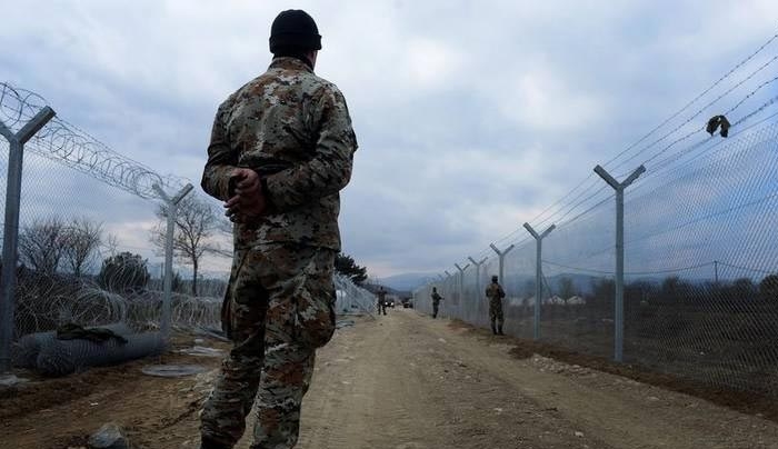 Κλείσιμο των συνόρων της ΠΓΔΜ θέλει ο Κουρτς