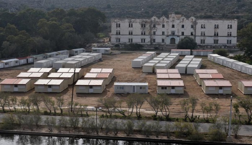 Οριακή η κατάσταση στη Λέρο με τους πρόσφυγες
