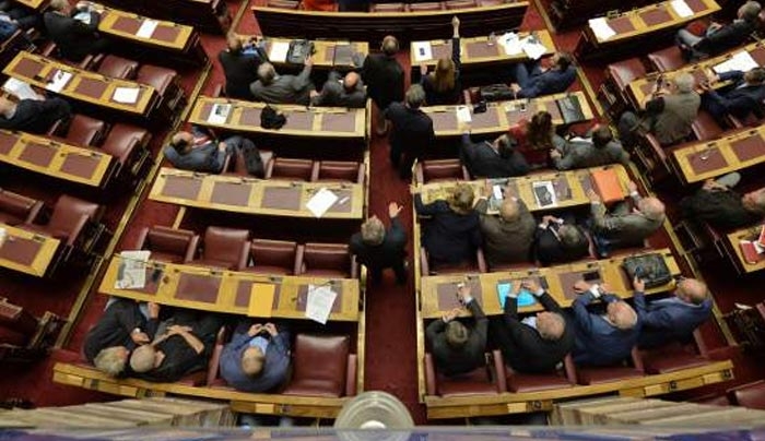 Αιφνιδιαστικό φορολογικό πολυνομοσχέδιο στη Βουλή -Τι προβλέπει