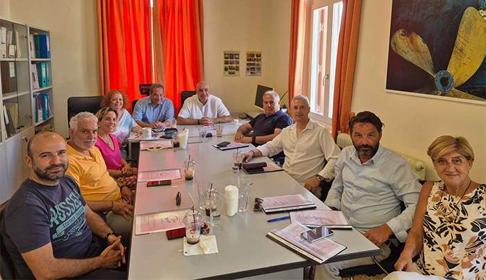 Πραγματοποιήθηκε η Τακτική Γενική Συνέλευση των μετόχων της ΑΝ.ΔΩ. Α.Ε. - Σε αναμονή για την έναρξη υλοποίησης των νέων προγραμμάτων LEADER 2021-2027. Πάνω από 11 εκατομμύρια αναμένεται να προκηρυχθούν για νέες επενδύσεις ενώ βρίσκονται σε εξέλιξη πά