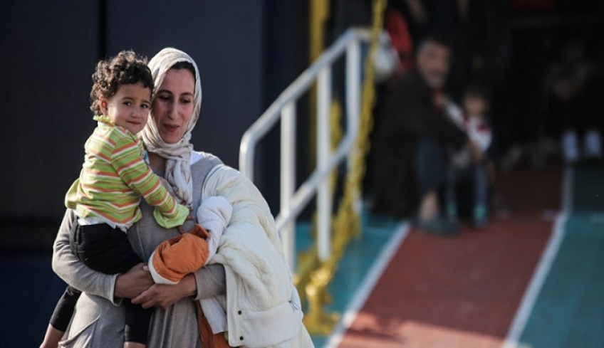 Στον Πειραιά 57 πρόσφυγες από Μυτιλήνη και Χίο -Θα μεταφερθούν σε δομές