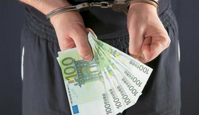Επαιρνε 10 χρόνια τη σύνταξη της πεθαμένης μητέρας του