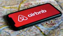 Τι αλλάζει για τα Airbnb στις πολυκατοικίες : Τι εξετάζει ο νέος Κώδικας Ιδιοκτησίας