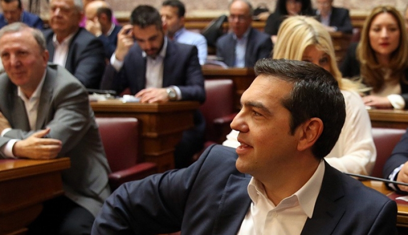 «Αντάρτικο» βουλευτών του ΣΥΡΙΖΑ για συντάξεις, ΔΕΗ και ομόφυλα ζευγάρια