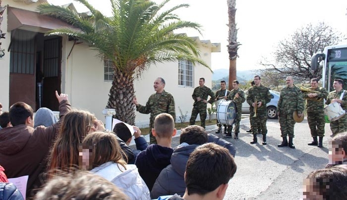 Επίσκεψη 2ου Δημοτικού Σχολείου στη Στρατιωτική Μπάντα της 80 ΑΔΤΕ