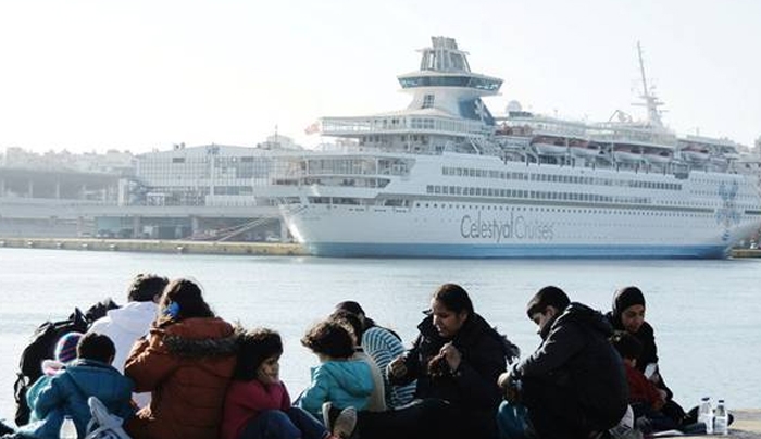 Ακόμα δυο πλοία με 1.018 πρόσφυγες κατέφθασαν στον Πειραιά