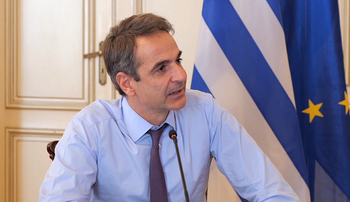 «Γαλάζιες βόμβες» κατά Μητσοτάκη: Μόλις 6 μονάδες η διαφορά με ΣΥΡΙΖΑ