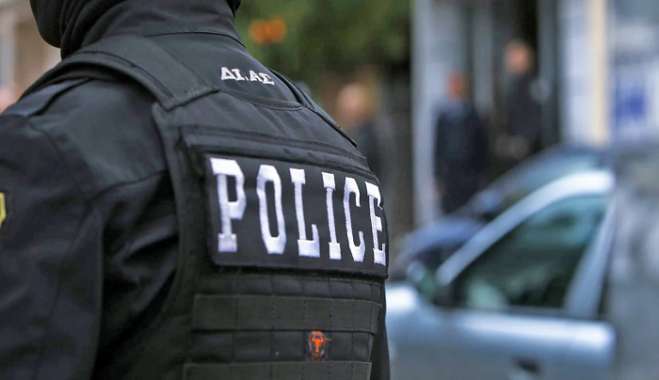 Επεισόδιο με πυροβολισμό έξω από κέντρο διασκέδασης στην Πετρούπολη -Τραυματίστηκε ένας 33χρονος