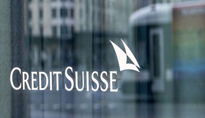 Κλυδωνίζει τις αγορές η Credit Suisse – Νέα βουτιά στο Χρηματιστήριο της Αθήνας – “Lehman moment” λέει ο Ρουμπινί