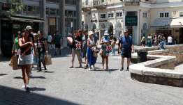 Μέχρι τις 31 Αυγούστου οι θερινές εκπτώσεις - Τι ισχύει για τα ελαττωματικά προϊόντα