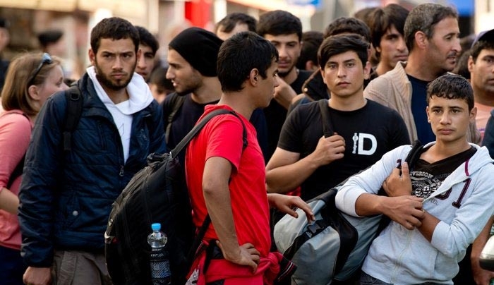 Συμφωνία για μετεγκατάσταση 40.000 προσφύγων από την Ιταλία και την Ελλάδα