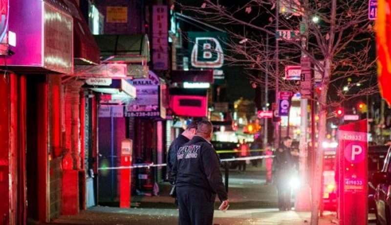 Συναγερμός στη Νέα Υόρκη: Οδηγός έπεσε πάνω σε πλήθος – 1 νεκρός, 5 τραυματίες