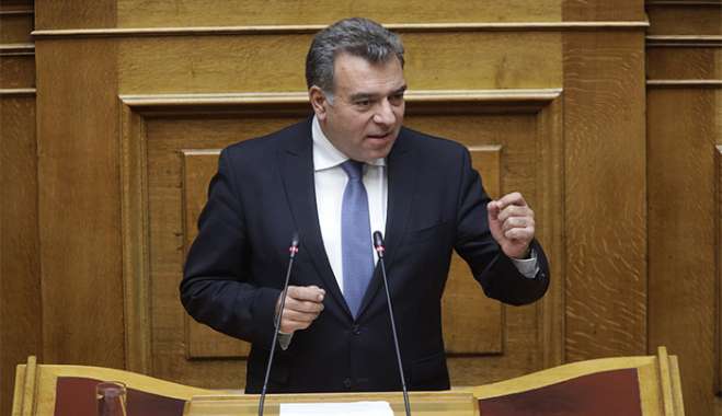 ΜΑΝΟΣ ΚΟΝΣΟΛΑΣ: «Αυξάνεται η χρηματοδότηση των αθλητικών σωματείων των νησιών μέσω του Στοιχήματος»