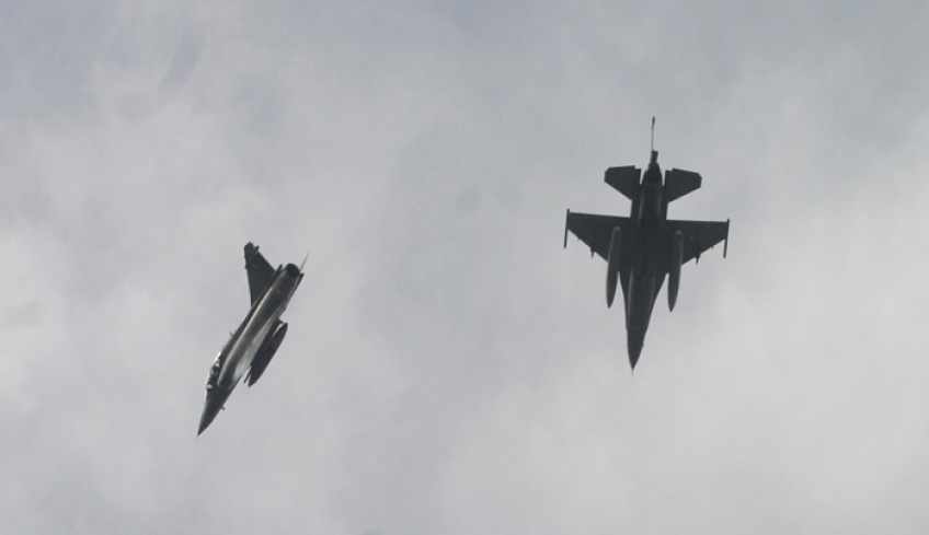 Μαζικές παραβιάσεις από Tουρκικά F-16 στα Δωδεκάνησα – Μεγάλη ανησυχία στους κατοίκους