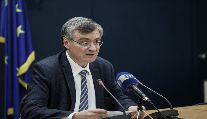 Τσιόδρας: Γιατί αλλάξαμε άποψη για την χρήση της μάσκας