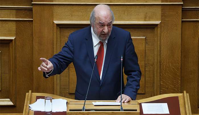 Νικητιάδης προς Σκρέκα : «Ακόμη και στο ΚΚΕ είστε ικανός να εγγραφείτε για να μας πείσετε για τα μέτρα σας»