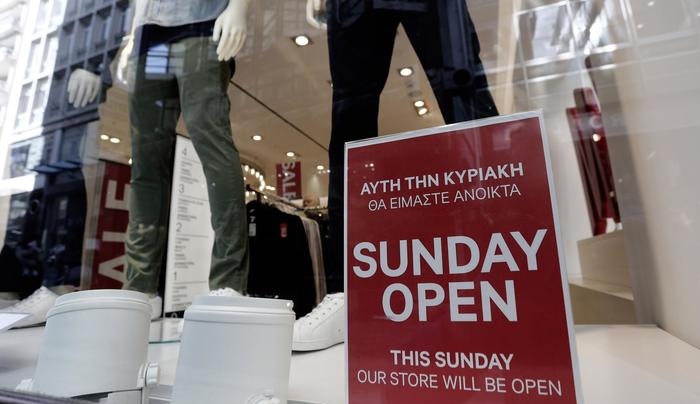 Ανοικτά τα καταστήματα την Κυριακή-Απεργούν οι εμποροϋπάλληλοι