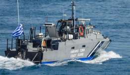 Νέο επεισόδιο στο Αιγαίο: Σκάφος του λιμενικού και τουρκικό ψαράδικο «ακούμπησαν» μέσα στα ελληνικά χωρικά ύδατα
