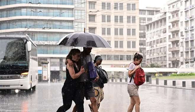 Καιρός σήμερα: Άνεμοι έως 4 μποφόρ στην Αττική, έως 37 βαθμούς η θερμοκρασία στη χώρα – Πού θα ρίξει καταιγίδες