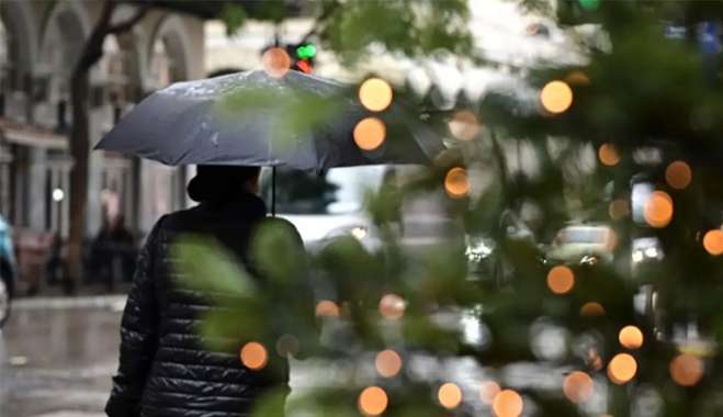 Καιρός σήμερα: Βροχές, καταιγίδες και χιόνια στα ορεινά