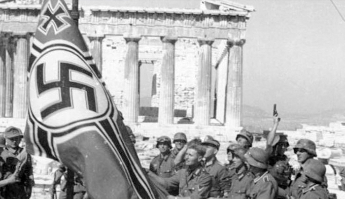 Bild: «Μήπως οι Έλληνες δικαιούνται πραγματικά αποζημίωση»;