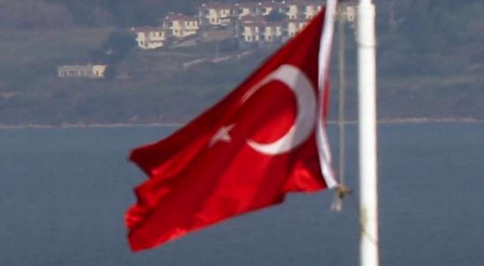 Τουρκία: Εμπορικό πλοίο βυθίστηκε στη θάλασσα του Μαρμαρά – Έξι αγνοούμενοι
