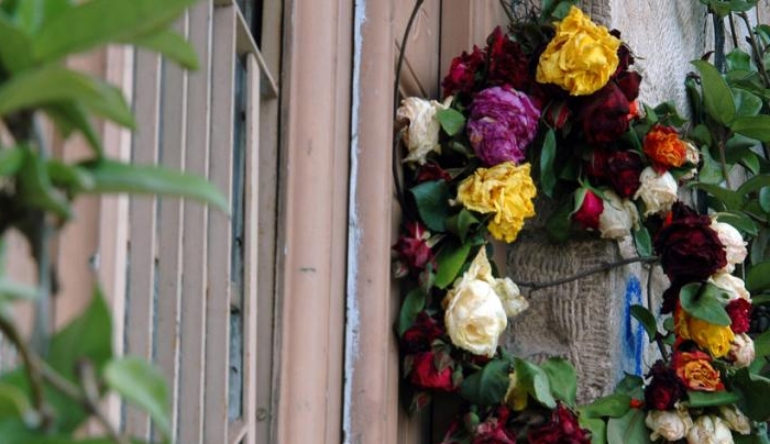 Πρωτομαγιά: Τι συμβολίζει το μαγιάτικο στεφάνι