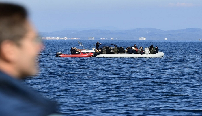 Ε.Ε.: Η Τουρκία δέχεται (λέει…) την επιστροφή όλων των μεταναστών που φθάνουν στα ελληνικά νησιά- Και παίρνει 6 δις