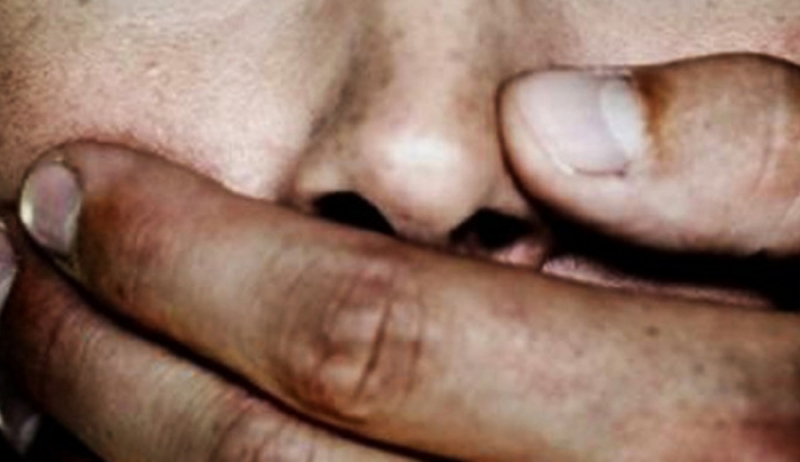 Πάνω από 4.500 βιασμοί ετησίως στην Ελλάδα