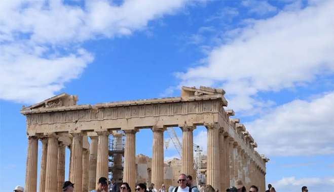 Καιρός σήμερα: Βελτιωμένος με λίγες νεφώσεις – Πιθανότητα για τοπικές βροχές σε νότιο Αιγαίο και Κρήτη