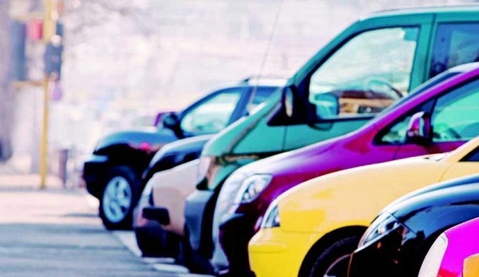 «Χαράτσι» έως 650 ευρώ για 2,2 εκατ. ιδιοκτήτες αυτοκινήτων και μηχανών